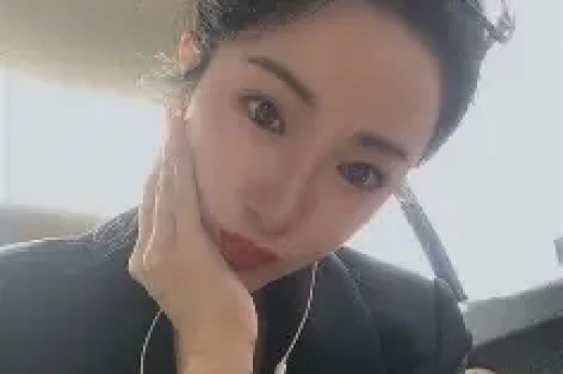 余文乐正式官宣离婚终结了维持九年的婚姻当初和豪门千金结缘成婚整场婚姻他自始至终没占半点便宜