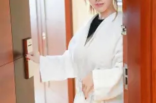 虚假交易平台卷走28亿！揭秘“明星讲师”荐股炒黄金骗局